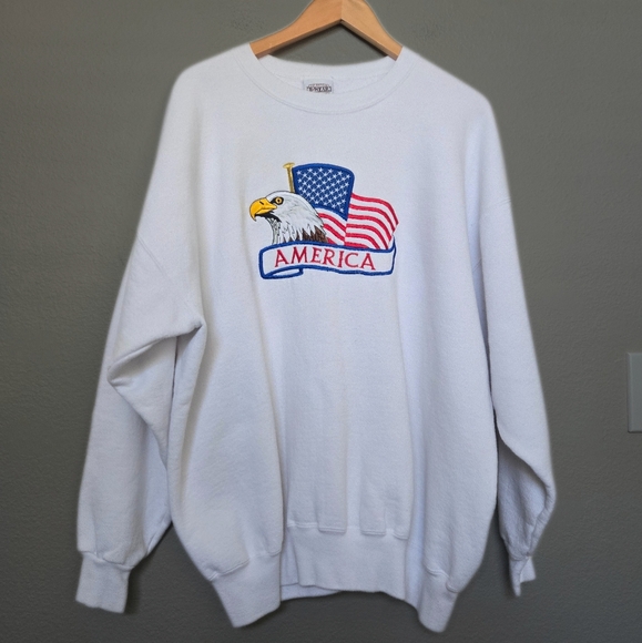 Bwear Sweaters - BWear 90s USA Embroidered Eagle America Patriot White Sweatshirt Size 2XL